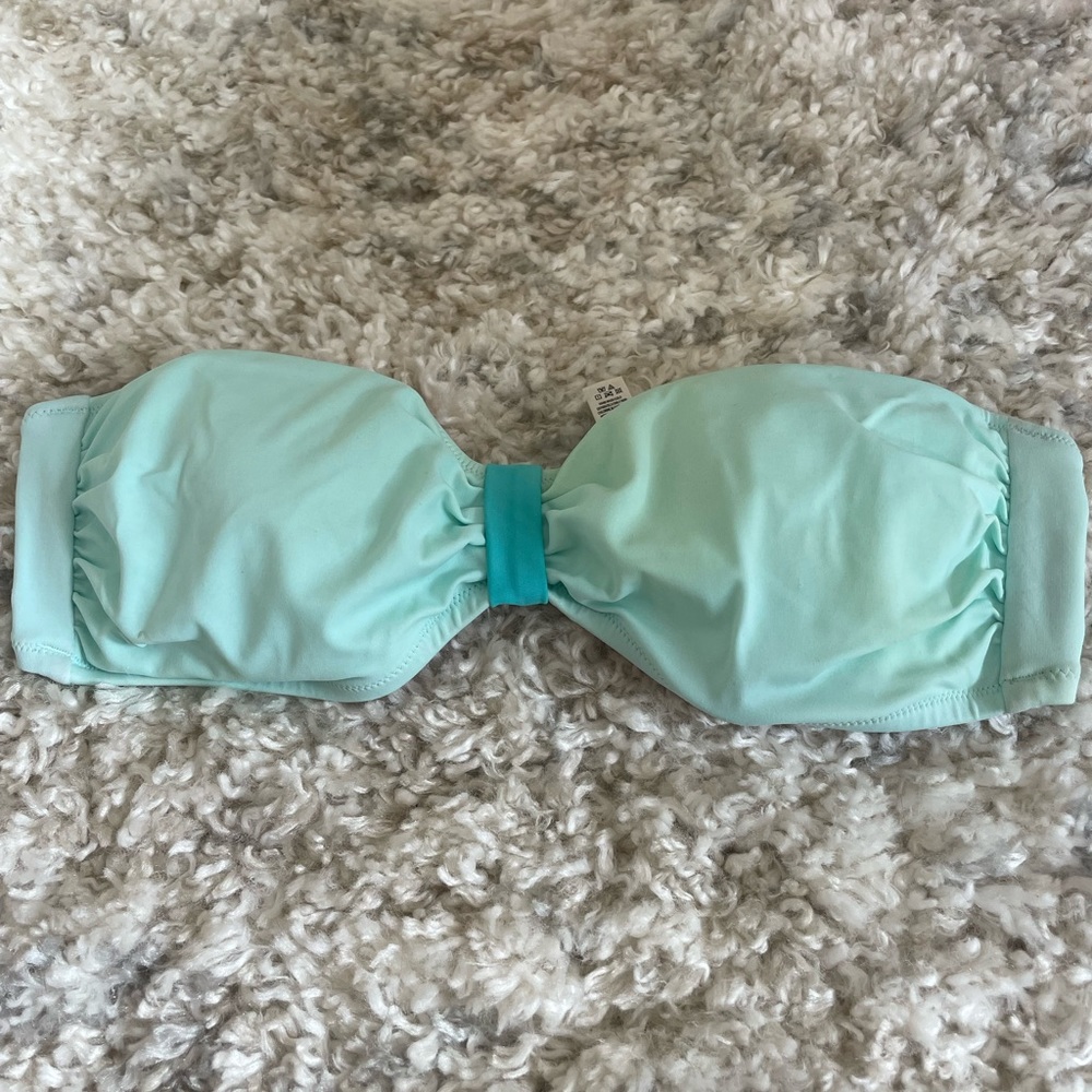 VICTORIAS SECRET PINK blue swim top. Size medium.